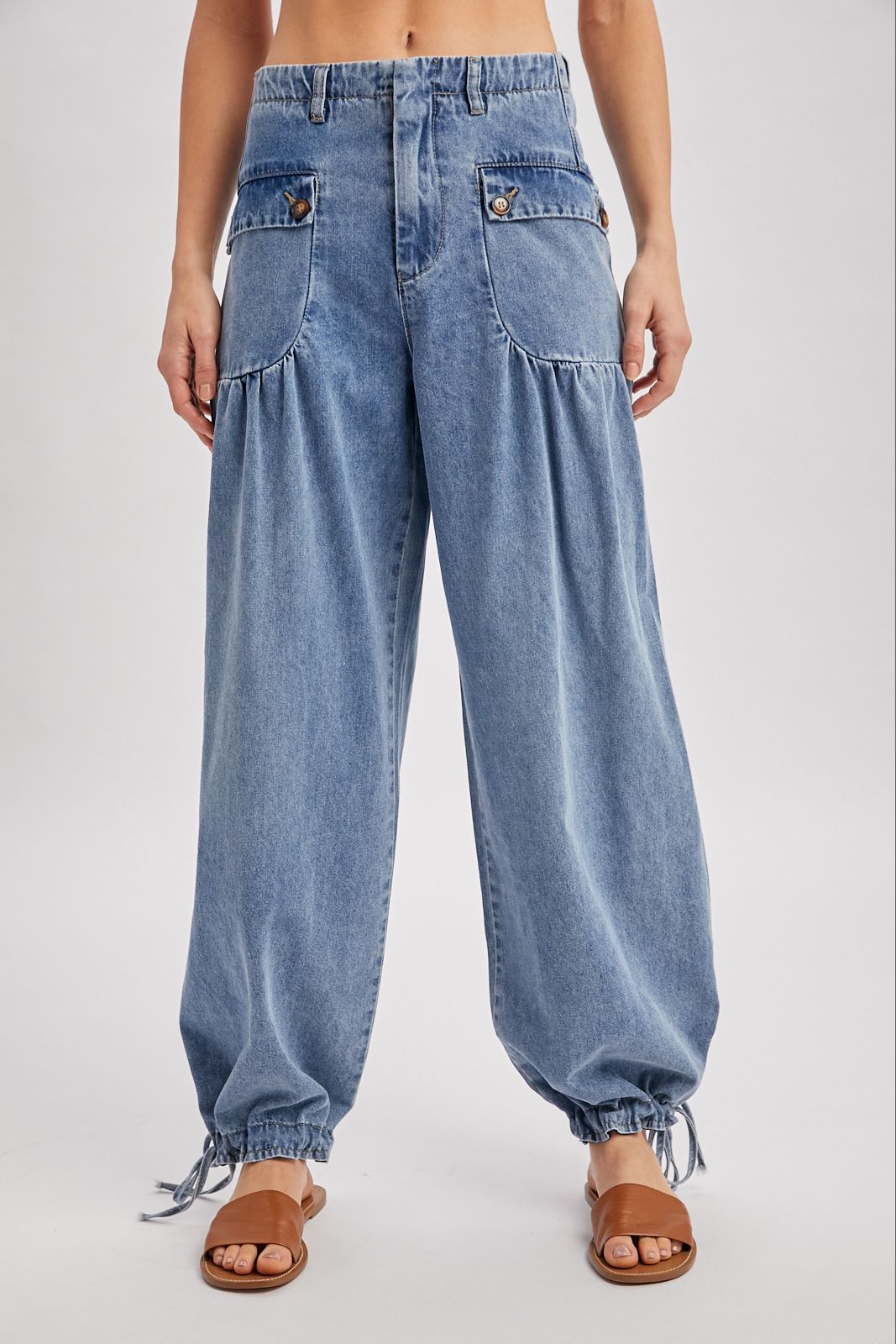 DENIM ANKLE DRAWSTRING BALLOON JEANS, Contents:65%COTTON, 35%POLYESTER