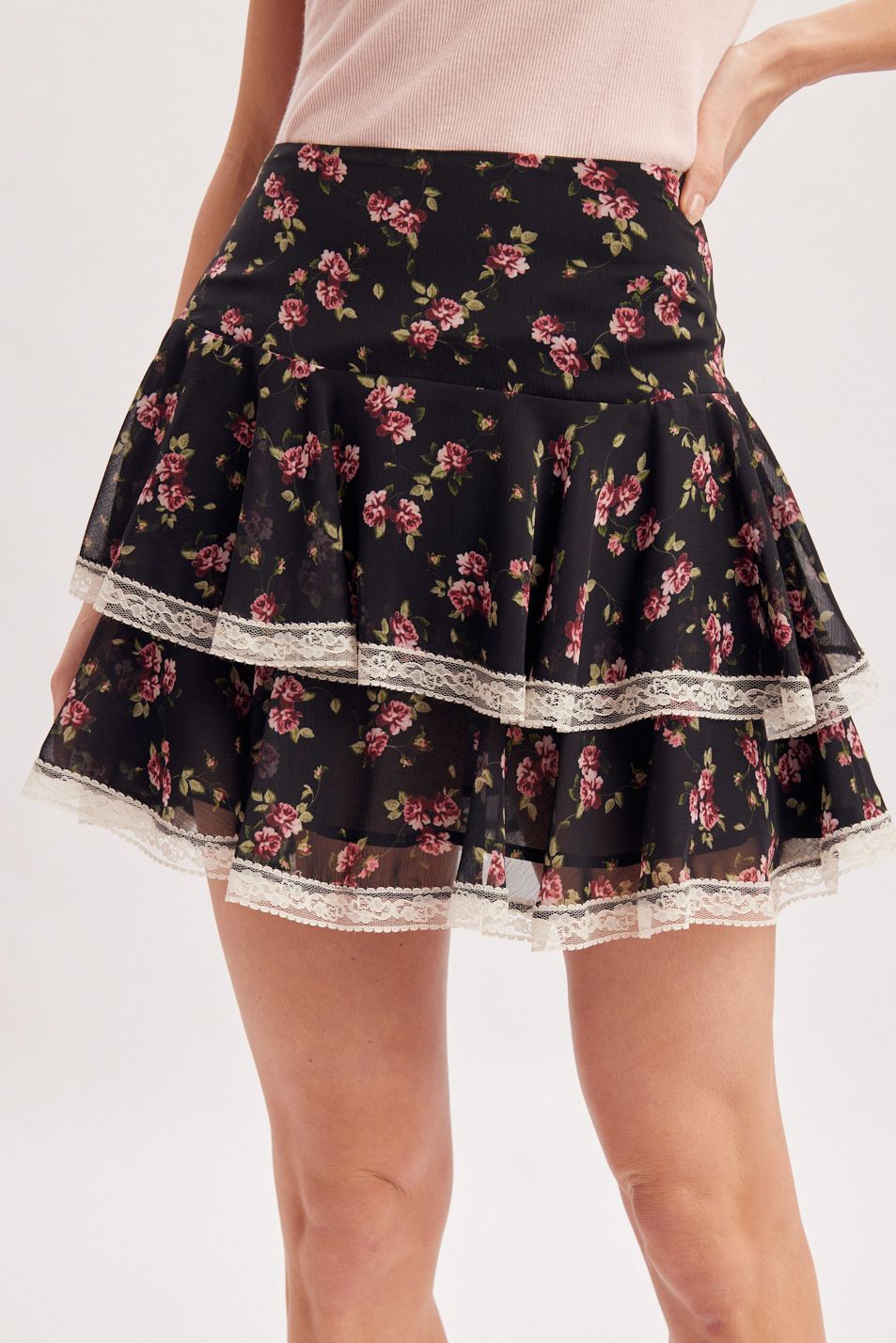 FLORAL PRINT LACE TRIMMED RUFFLED MINI SKIRT, Contents:100%POLYESTER