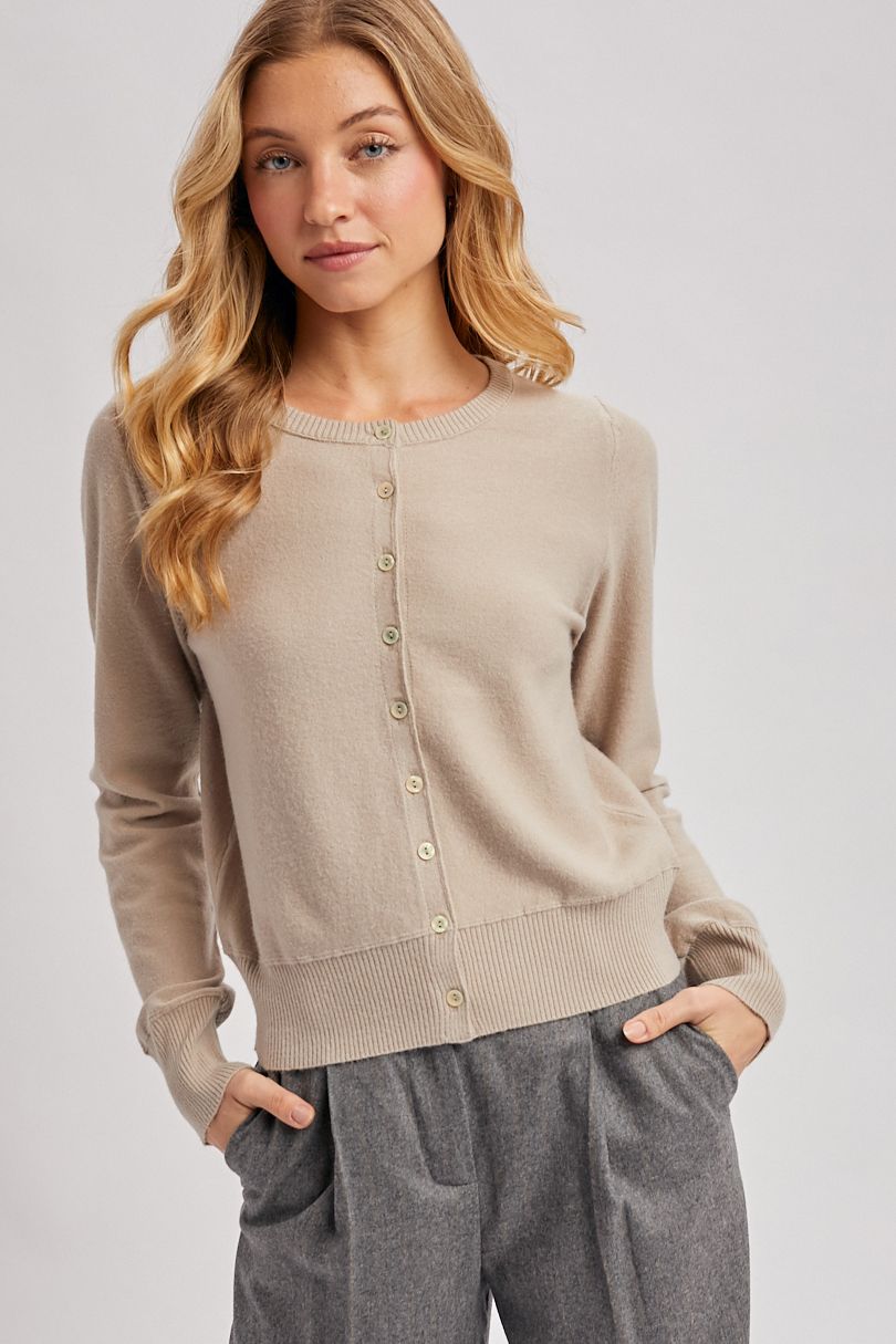 BUTTON DOWN CREW NECK CLASSIC KNIT CARDIGAN, Contents:30%POLYESTER, 26%ACRYLIC, 24%MODAL ADHESIVE, 20%NYLON