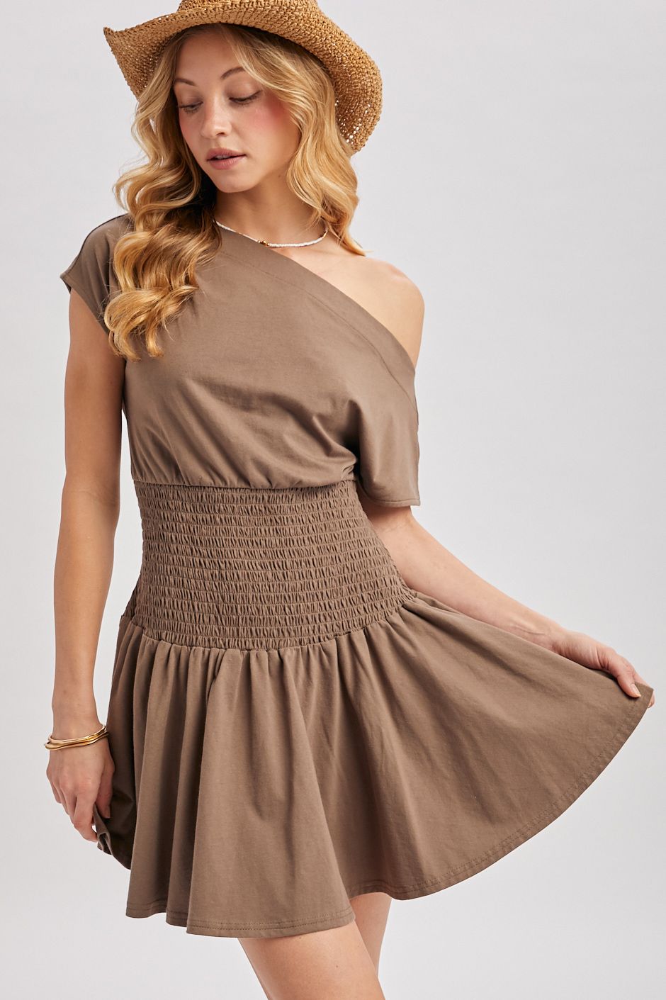 ONE SHOULDER SMOCKED WAIST BODY DRESS, Contents:100%COTTON